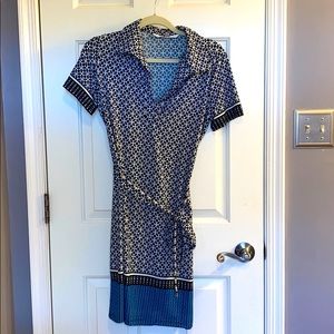 MAX STUDIO Belted Dress Size S